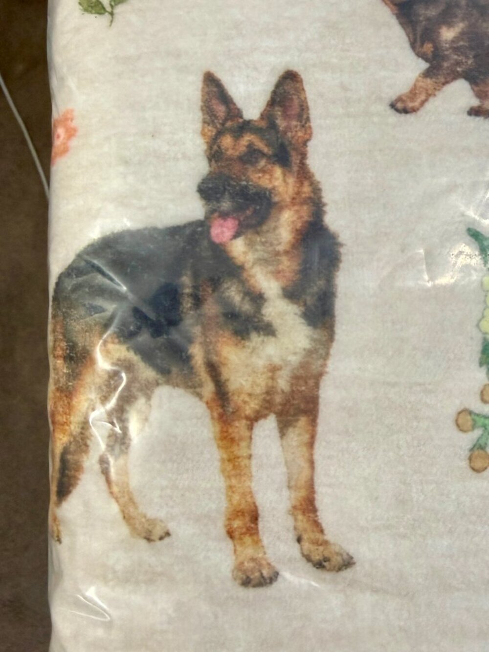 Cute Dog Print Runner Hallway Kitchen Entryway Rug 2' x 10' Rectangular - NEW - Picture 6 of 9